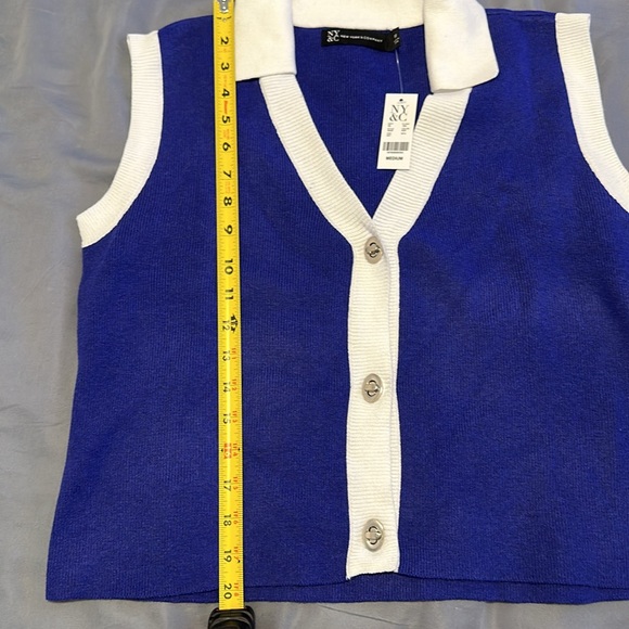 Ribbed Hardware Button Vest - Picture 5 of 9